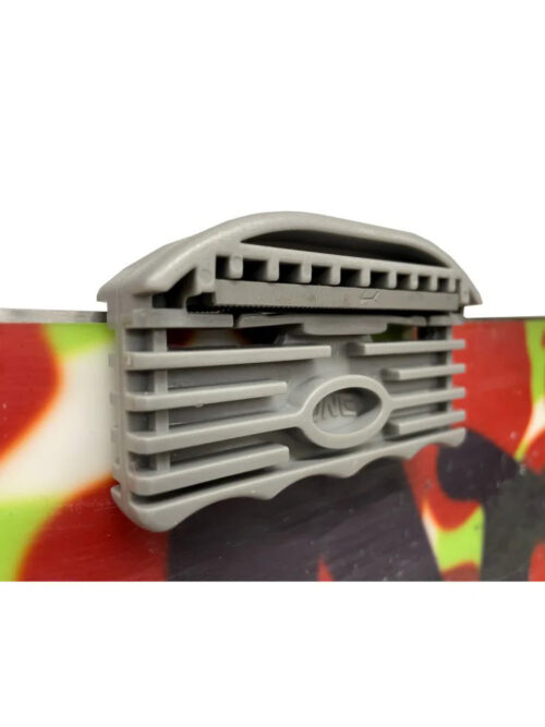 Το Edger Kit είναι ένα μίνι κιτ συντήρησης βάσης και ακμών που κρατά τα πράγματα απλά.