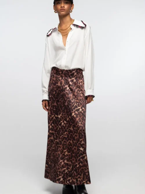 γυναικεία μακριά φούστα σε λεοπάρ σχέδιο από την Peace and chaos, rosette long skirt