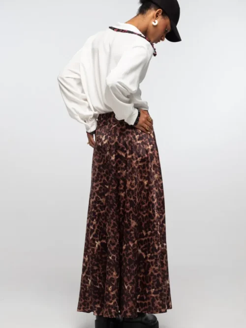 γυναικεία μακριά φούστα σε λεοπάρ σχέδιο από την Peace and chaos, rosette long skirt