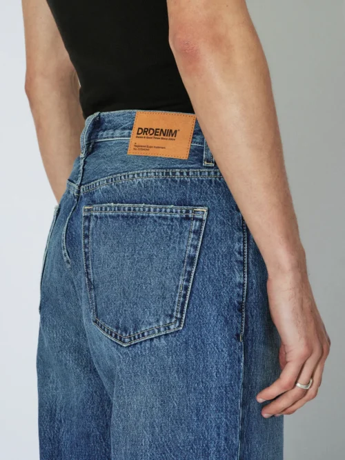 Τζίν παντελόνι από την εταιρεία Dr.Denim.