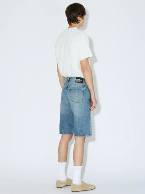 Τζίν βερμούδα μέχρι το γόνατο από την εταιρεία Dr.Denim.