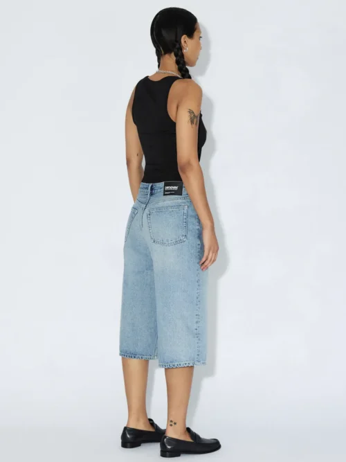 Τζίν βερμούδα κάτω από το γόνατο από την εταιρεία Dr.Denim.