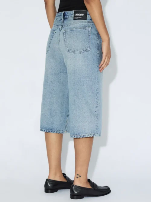 Τζίν βερμούδα κάτω από το γόνατο από την εταιρεία Dr.Denim.