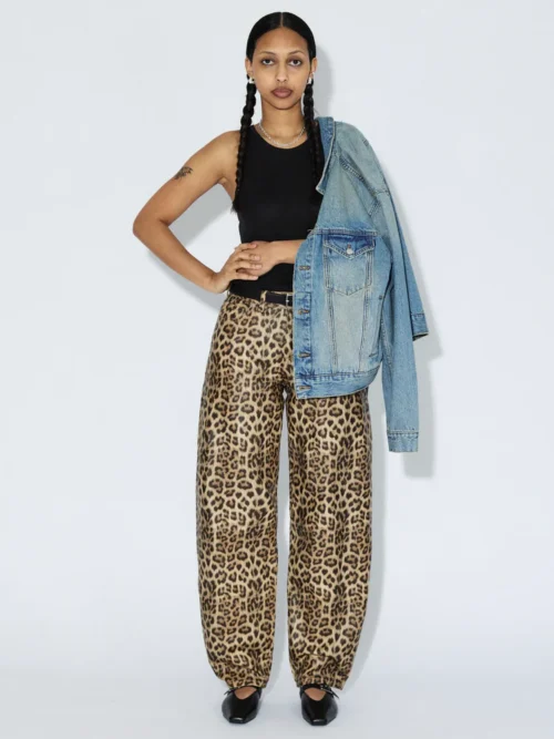 Animal print παντελόνι από την εταιρεία Dr.Denim.