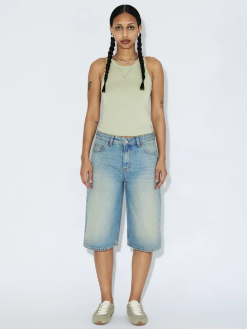 Τζίν βερμούδα μέχρι το γόνατο από την εταιρεία Dr.Denim.