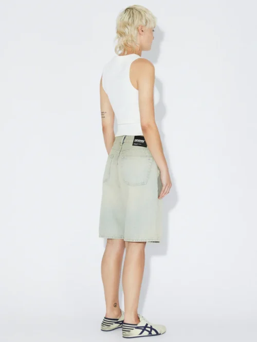 Τζίν βερμούδα μέχρι το γόνατο από την εταιρεία Dr.Denim.