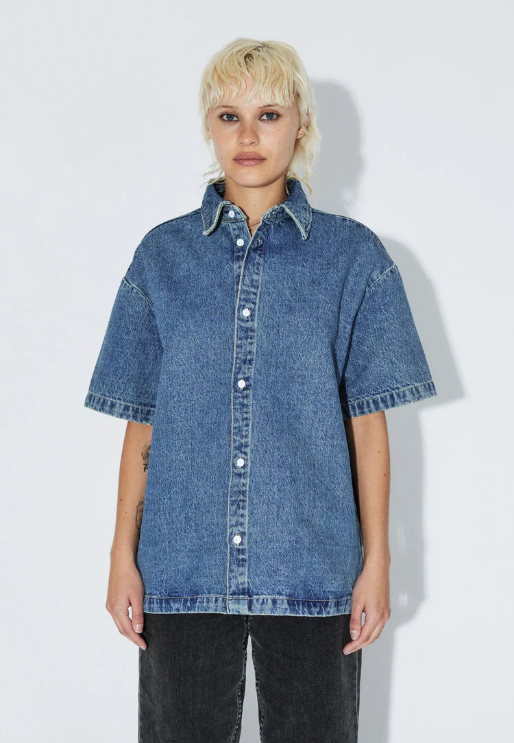 Τζίν πουκάμισο από την εταιρία Dr.Denim.