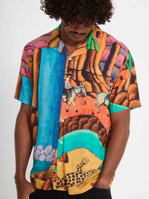 Πουκάμισο με σχέδια από την εταιρία Volcom.