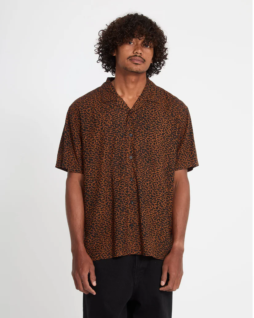 Πουκάμισο με animal print από την εταιρία Volcom.