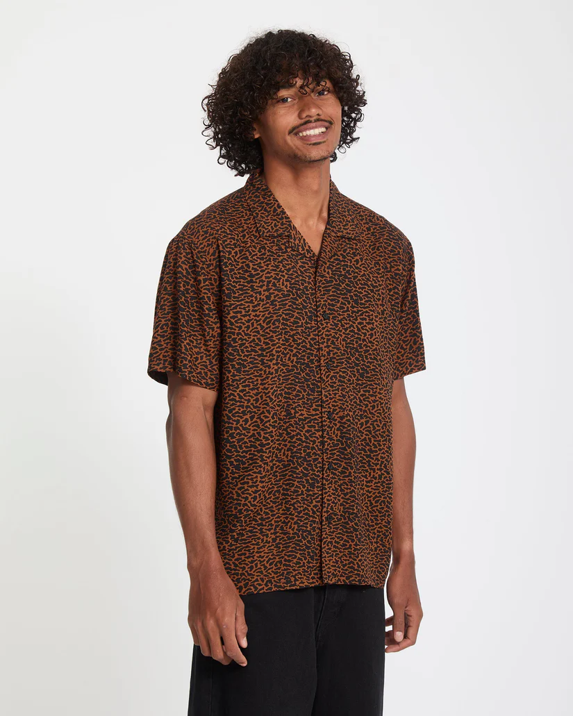 Πουκάμισο με animal print από την εταιρία Volcom.