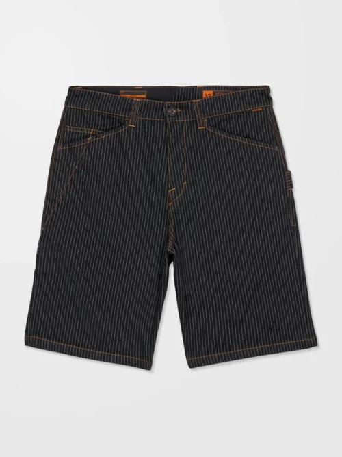 Αντρική βερμούδα από την Volcom με σχέδια κάθετες γραμμές.