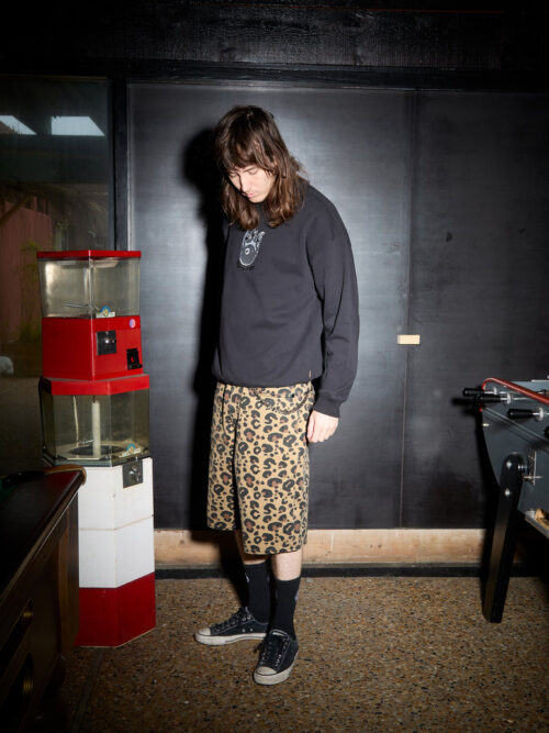 Βερμούδα με animal print από την εταιρία Volcom.