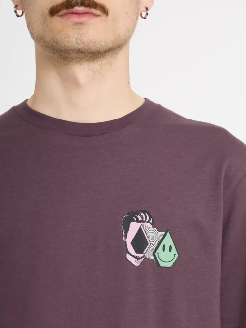 Μπλούζα με σχέδια από την εταιρία Volcom.