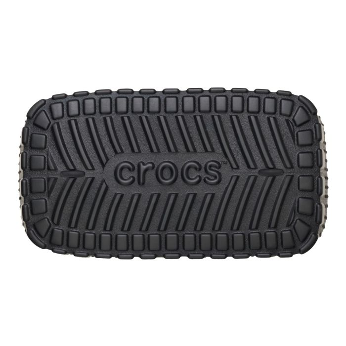 Crocs τσάντα σε μαύρο χρώμα.