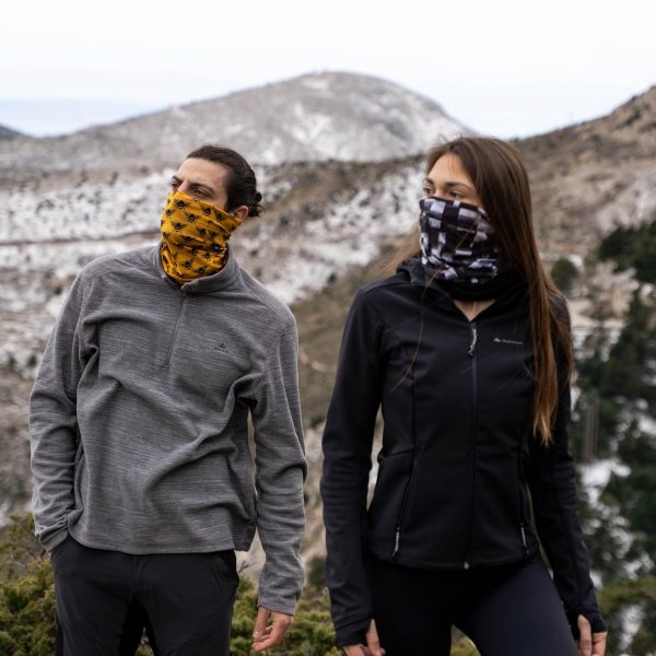 Κασκόλ από την εταιρία Bee Unusual.