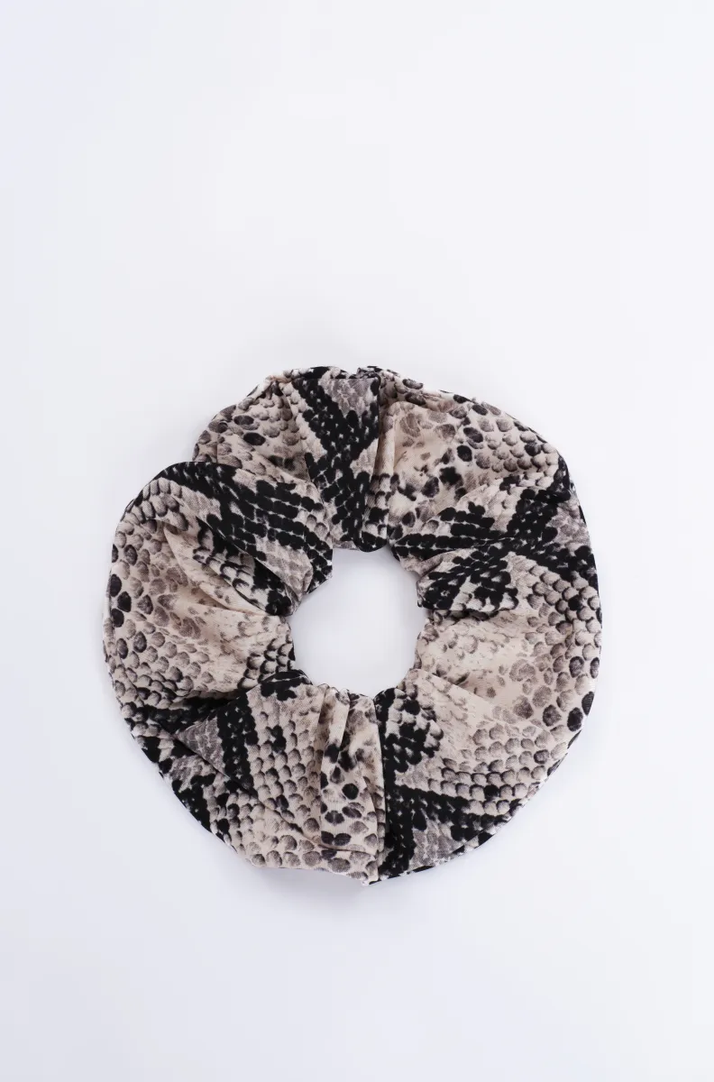 Λαστιχάκι με animal print σχέδια από την Peace and Chaos.