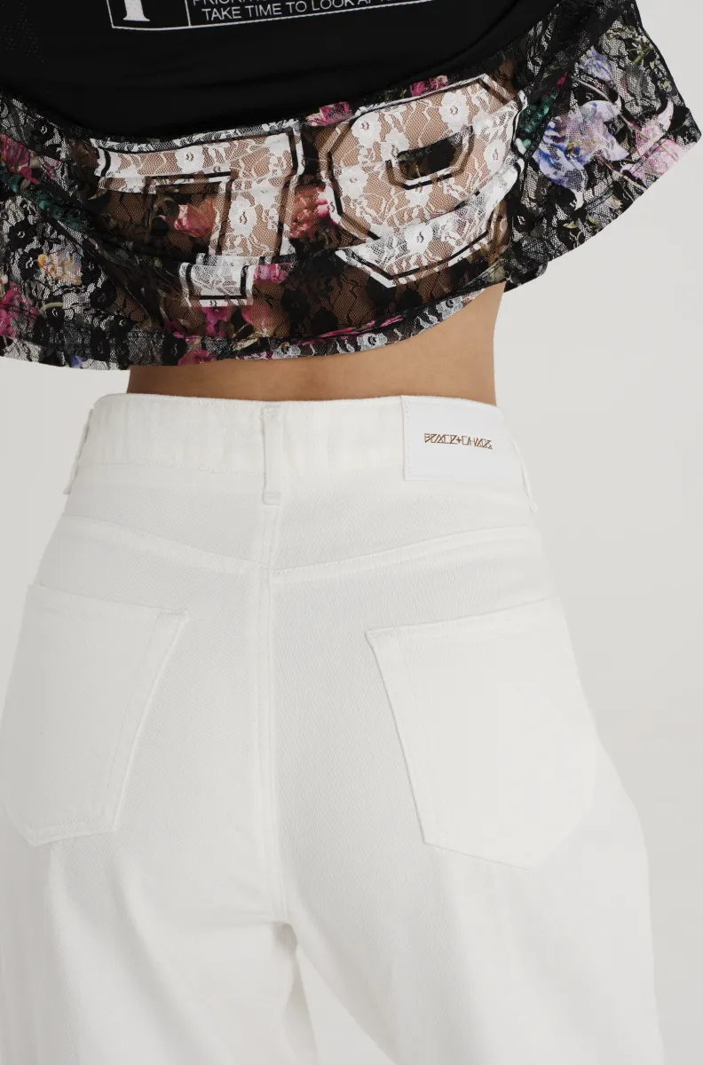 Μπλούζα με δαντέλα και σχέδια από την εταιρία Peace and Chaos.