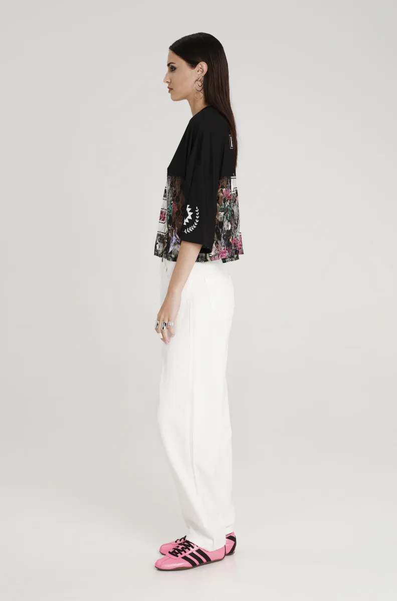 Μπλούζα με δαντέλα και σχέδια από την εταιρία Peace and Chaos.