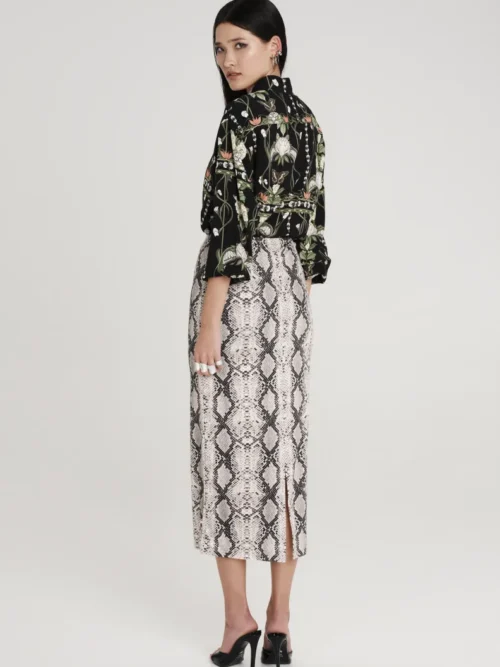 Στενή Φούστα με σχέδια από την εταιρία Peace and Chaos.