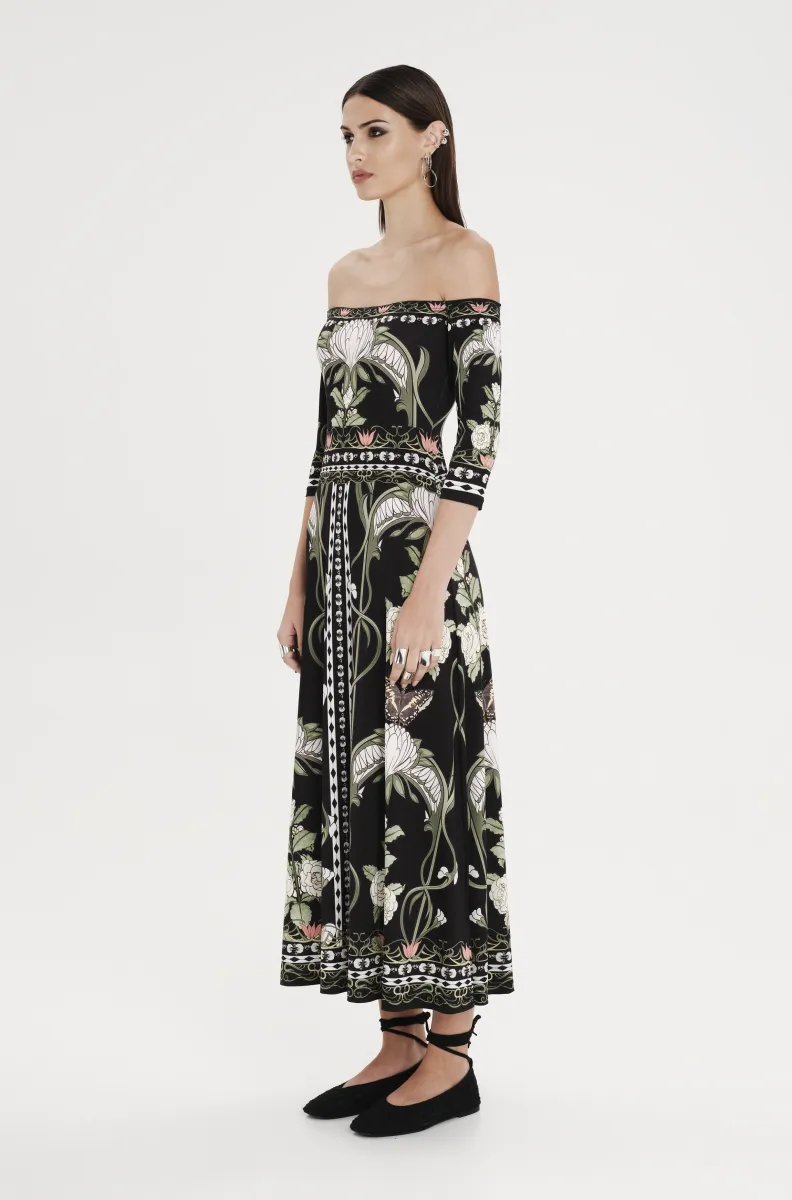 Φόρεμα με Λουλούδια από την εταιρία Peace and Chaos.