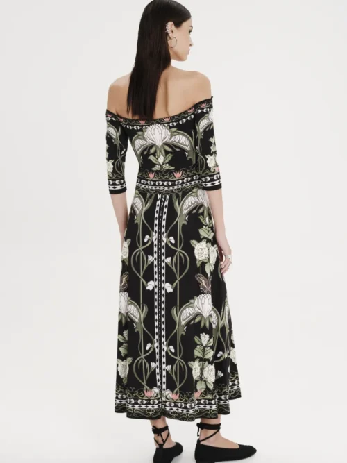 Φόρεμα με Λουλούδια από την εταιρία Peace and Chaos.