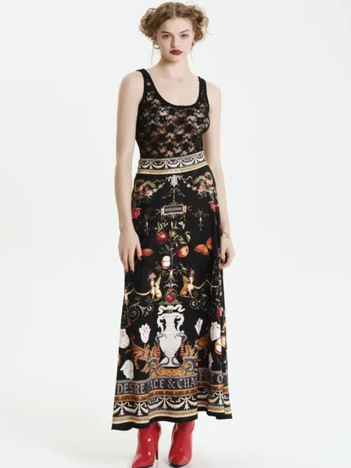 Γυναικεία μακριά φούστα από την Peace and Chaos με υπέροχα σχέδια.