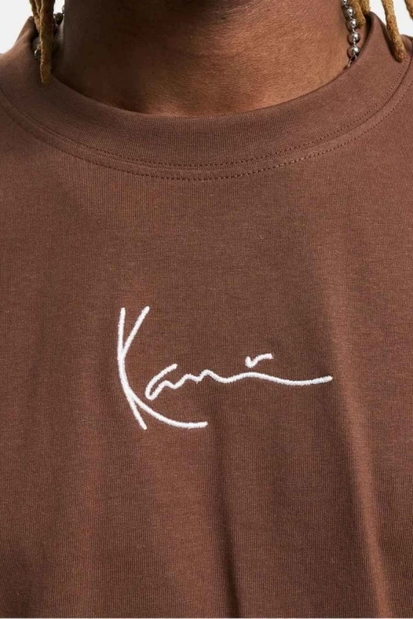 Κοντομάνικο μπλουζάκι σε καφέ χρώμα από την εταιρία Karl Kani.