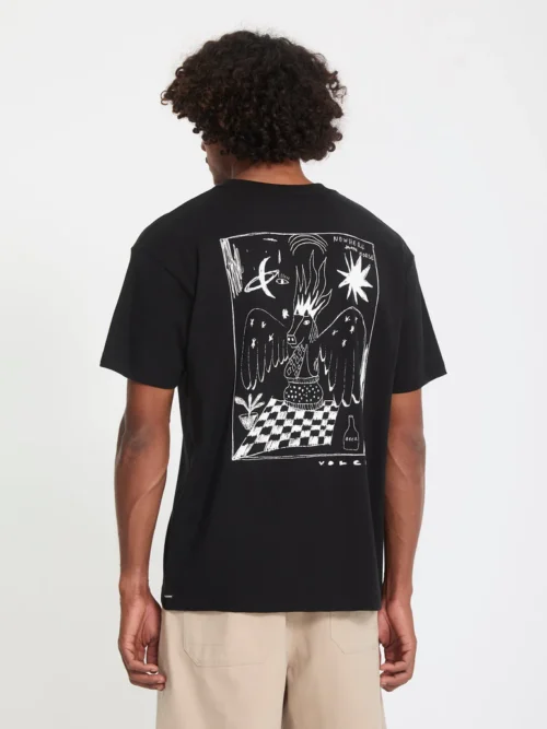 Μπλούζα με σχέδια από την εταιρία Volcom.