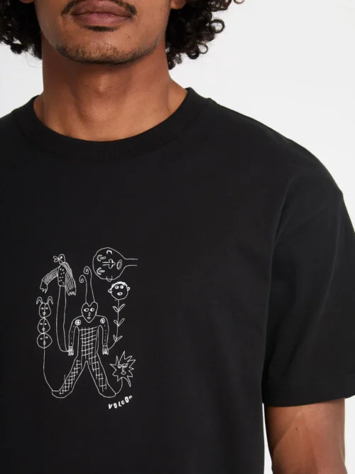 Μπλούζα με σχέδια από την εταιρία Volcom.