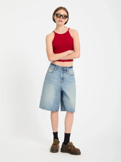 Τζίν βερμούδα μέχρι το γόνατο από την εταιρία Volcom.