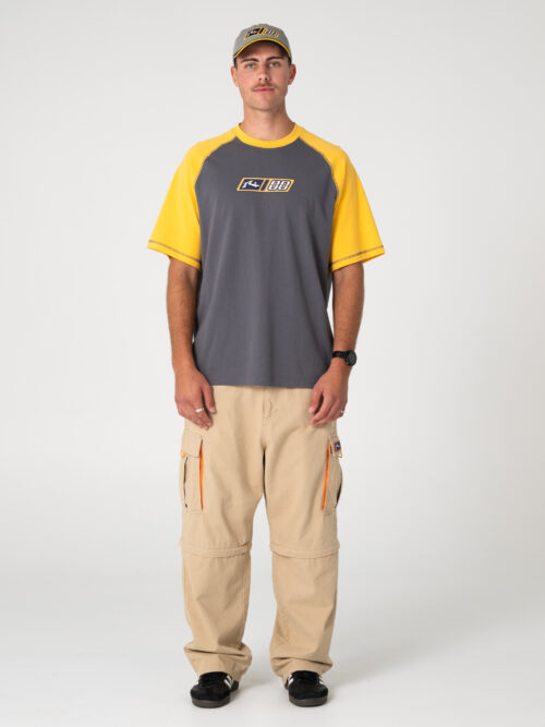 Rusty Waka Raglan Short Sleeve T-shirt - Image 4