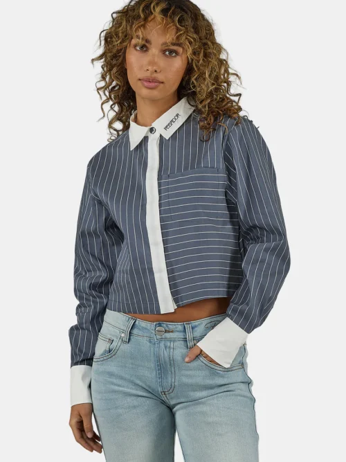 Pegador Bojnice Cropped Shirt - Image 5