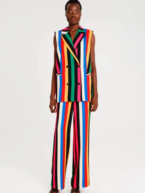 Μακρύ γιλέκο με πέτα και σταυρωτό κούμπωμα Σατέν φόδρα Διπλές φιλέ τσέπες Μεταλλική λεπτομέρεια Chaka