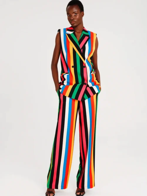 Μακρύ γιλέκο με πέτα και σταυρωτό κούμπωμα Σατέν φόδρα Διπλές φιλέ τσέπες Μεταλλική λεπτομέρεια Chaka