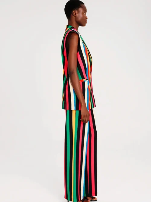 Μακρύ γιλέκο με πέτα και σταυρωτό κούμπωμα Σατέν φόδρα Διπλές φιλέ τσέπες Μεταλλική λεπτομέρεια Chaka