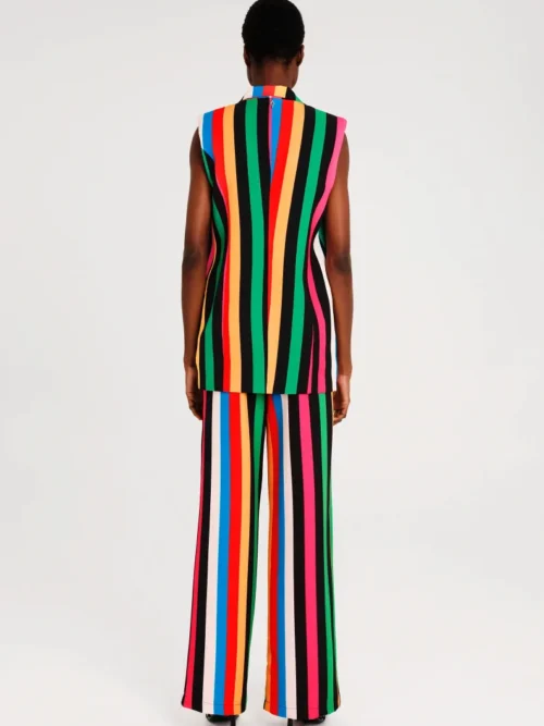 Μακρύ γιλέκο με πέτα και σταυρωτό κούμπωμα Σατέν φόδρα Διπλές φιλέ τσέπες Μεταλλική λεπτομέρεια Chaka