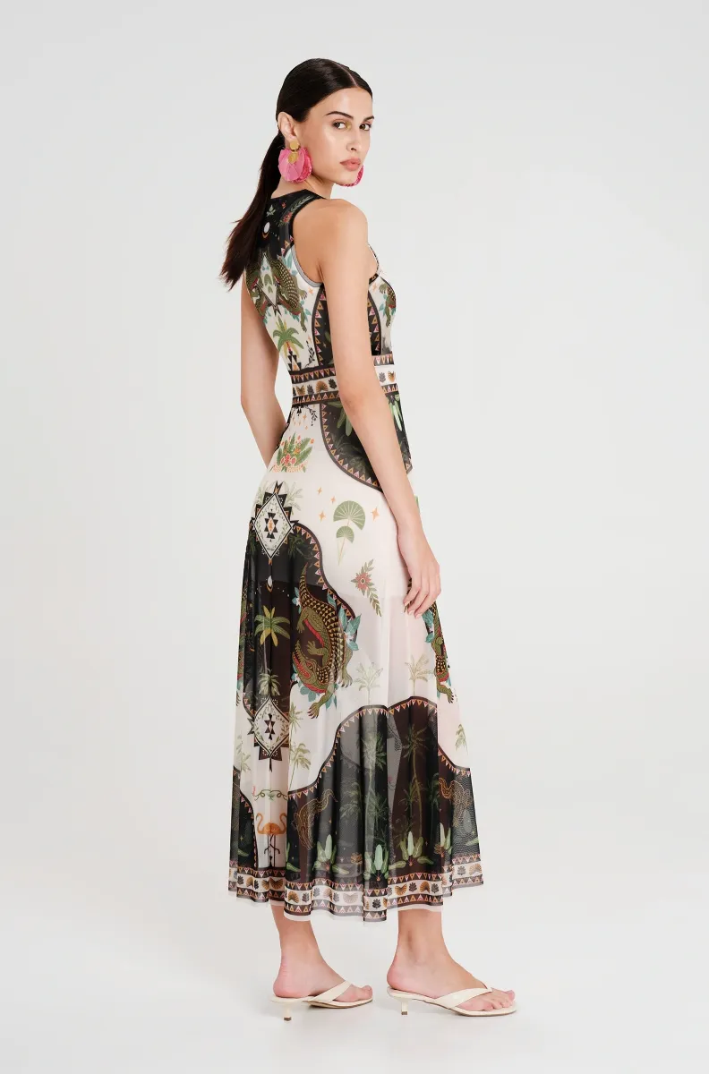 Απαλό, ελαστικό, αμάνικο mesh φόρεμα σε γραμμή A Συμπεριλαμβάνεται ζώνη Συμπεριλαμβάνεται slip dress από jersey