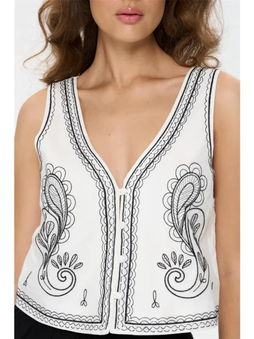 24Colours Vest - Image 3
