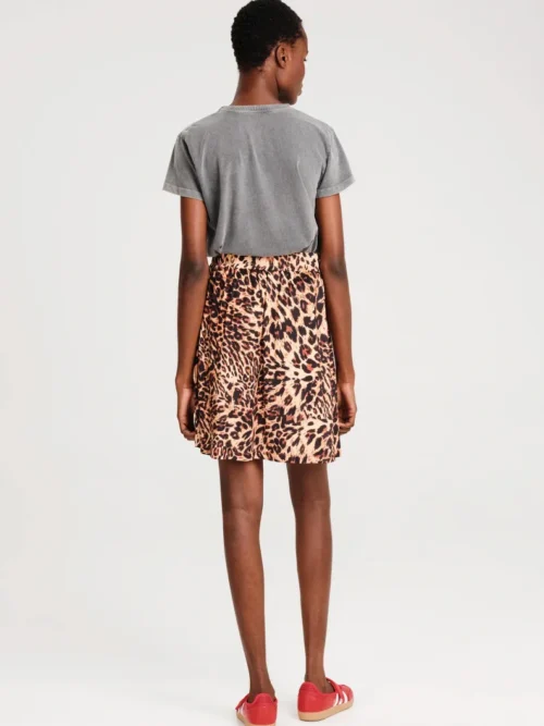 Peace & Chaos Cherry-Bomb Crop Top - Image 7