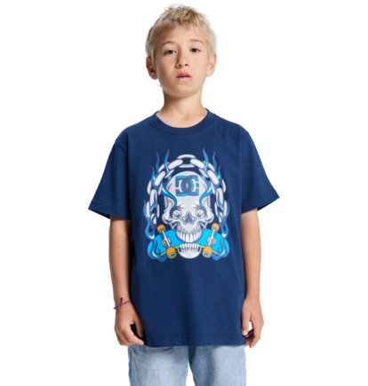 Το παιδικό κοντομάνικο T-shirt Burning Skull είναι ιδανικό για αγόρια που αγαπούν το άνετο ντύσιμο με δυναμικό χαρακτήρα.