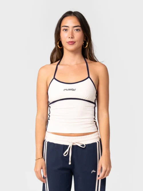 Το Maneater Fitted Halter Top είναι ένα εφαρμοστό αμάνικο τοπ που συνδυάζει μοντέρνο σχεδιασμό και άνεση.