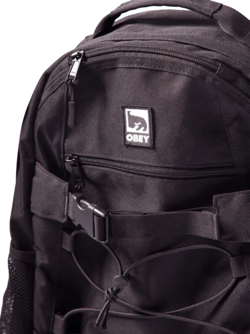 Το OBEY Commuter Backpack συνδυάζει λειτουργικότητα και χαρακτηριστική streetwear αισθητική της OBEY.