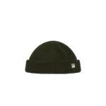 Αναβάθμισε το καθημερινό σου streetwear look με το OBEY Micro Beanie. Ο minimal σχεδιασμός του συνδυάζεται με rib knit πλέξη και ρηχή εφαρμογή, προσφέροντας ένα μοντέρνο και χαρακτηριστικό στιλ.