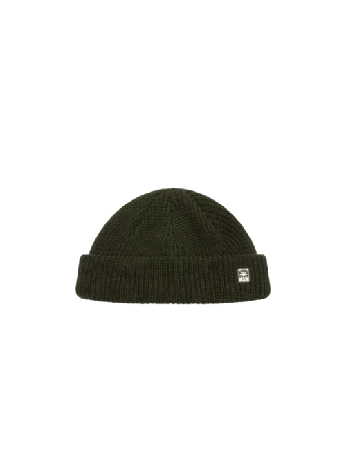 Αναβάθμισε το καθημερινό σου streetwear look με το OBEY Micro Beanie. Ο minimal σχεδιασμός του συνδυάζεται με rib knit πλέξη και ρηχή εφαρμογή, προσφέροντας ένα μοντέρνο και χαρακτηριστικό στιλ.