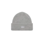 Ολοκλήρωσε το καθημερινό σου streetwear look με το OBEY Future Beanie. Ο σχεδιασμός του συνδυάζει rib knit πλέξη με μεσαίο βάθος εφαρμογής, προσφέροντας ένα διαχρονικό και άνετο στιλ.