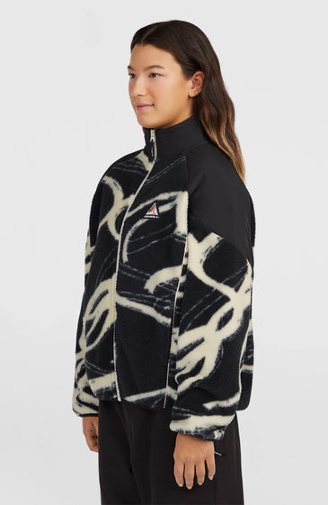 Το γυναικείο FWC'Play Full-Zip Hyperfleece ξεχωρίζει για τον δυναμικό σχεδιασμό του και την κατασκευή του που προσφέρει αυξημένη ζεστασιά.