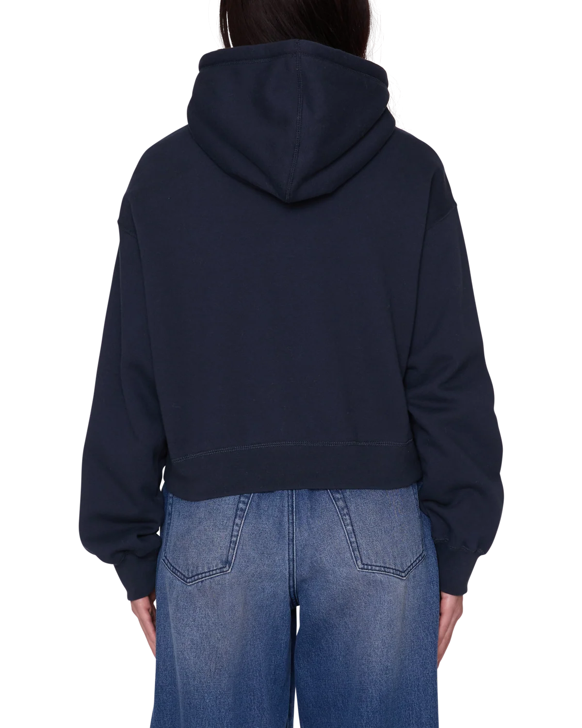 Το OBEY Studios Collegiate Pullover είναι ένα άνετο και μοντέρνο φούτερ με relaxed cropped fit, ιδανικό για casual και streetwear εμφανίσεις.