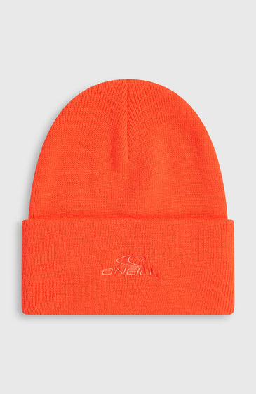 Το O'Neill Logo Beanie αποτελεί μια διαχρονική επιλογή για τις κρύες ημέρες, ιδανική τόσο για το βουνό όσο και για την καθημερινότητα. Η πλεκτή cable-knit κατασκευή προσφέρει απαλή και ζεστή αίσθηση, ενώ η θερμομονωτική υφή του συμβάλλει στη διατήρηση της ζεστασιάς.