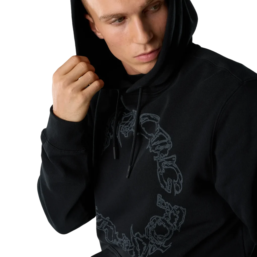 Ένα iconic hoodie της Fox αποτελεί απαραίτητο κομμάτι κάθε fan της μάρκας και το Slowburn Pullover Hoodie είναι η ιδανική επιλογή για κάθε ημέρα. Κατασκευασμένο από 100% βαμβάκι combed ringspun, διαθέτει μεσαίου βάρους ύφασμα fleece 195 GSM, προσφέροντας απαλή αίσθηση, άνεση και ευχάριστη ζεστασιά.