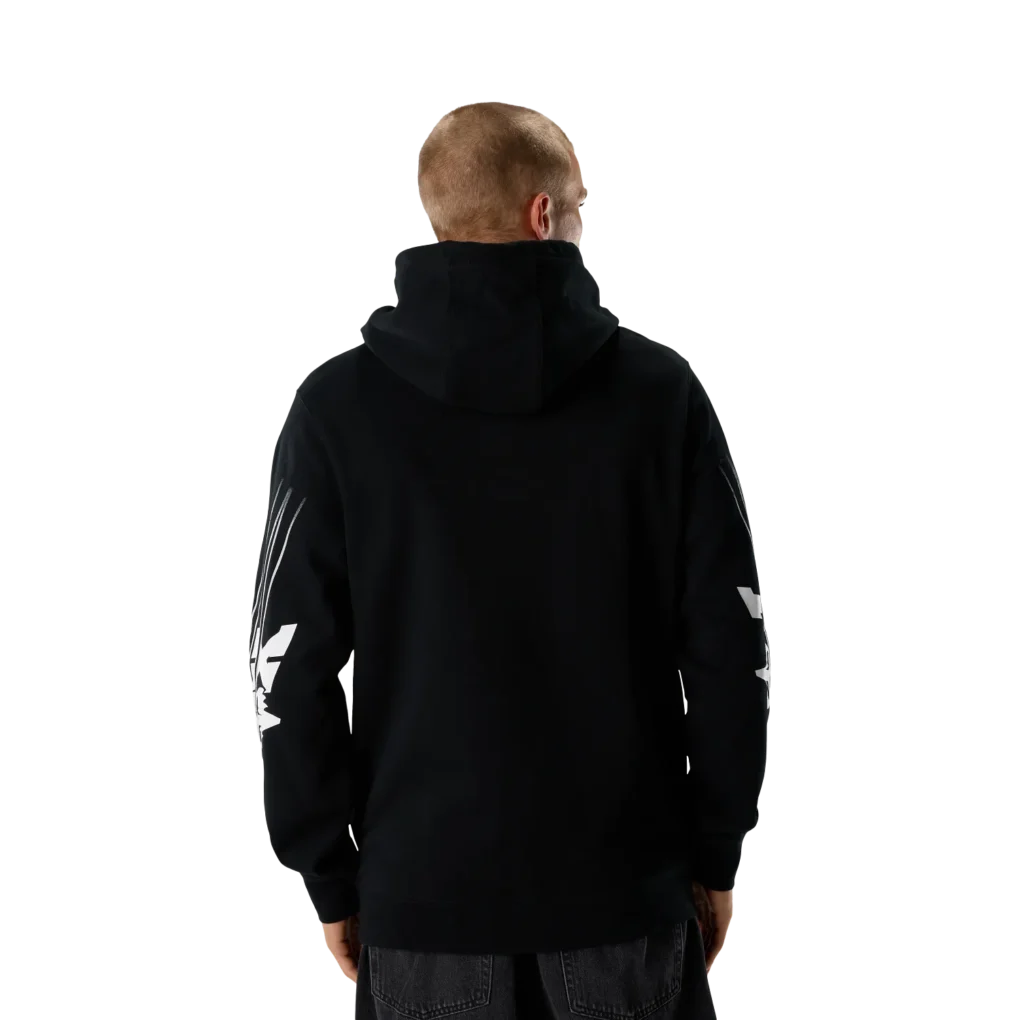 Ένα iconic hoodie της Fox αποτελεί βασικό κομμάτι στη γκαρνταρόμπα κάθε φίλου της μάρκας. Το Apex Pullover Hoodie συνδυάζει χαρακτηριστικό Fox στυλ, άνεση και ζεστασιά, αποτελώντας μια ιδανική επιλογή για την καθημερινότητα.